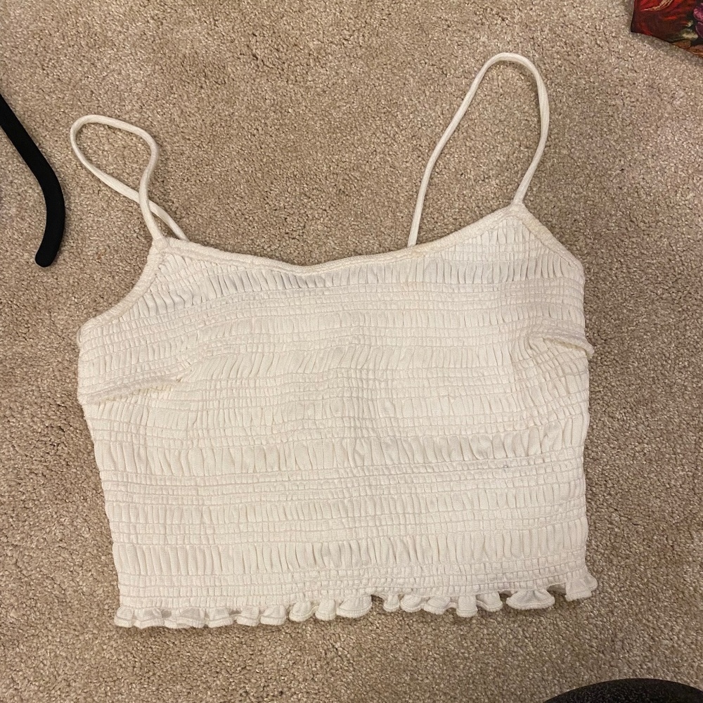 Crop white top